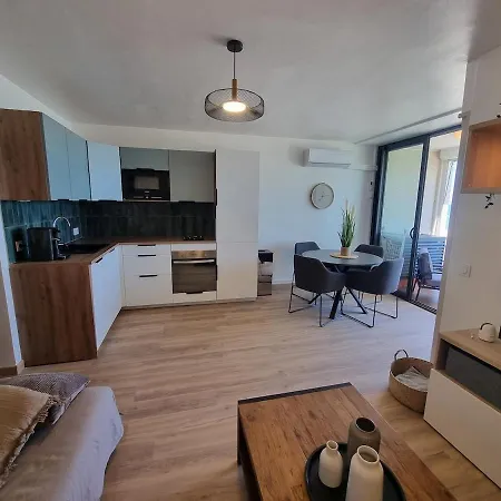 Appartamento Vue Mer, Terrasse, à 50 M, Parking